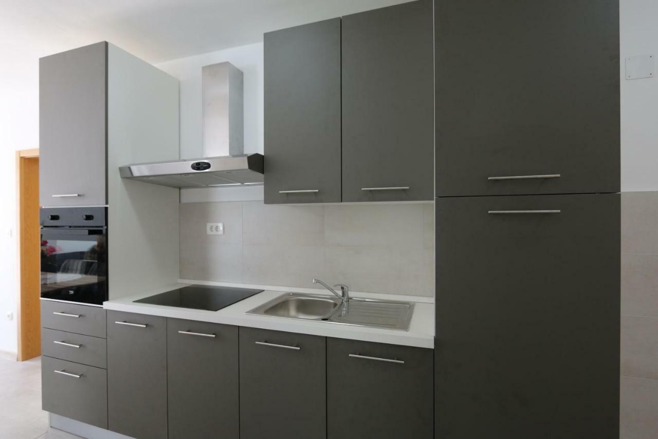 Apartments Mihalic Šilo Eksteriør bilde